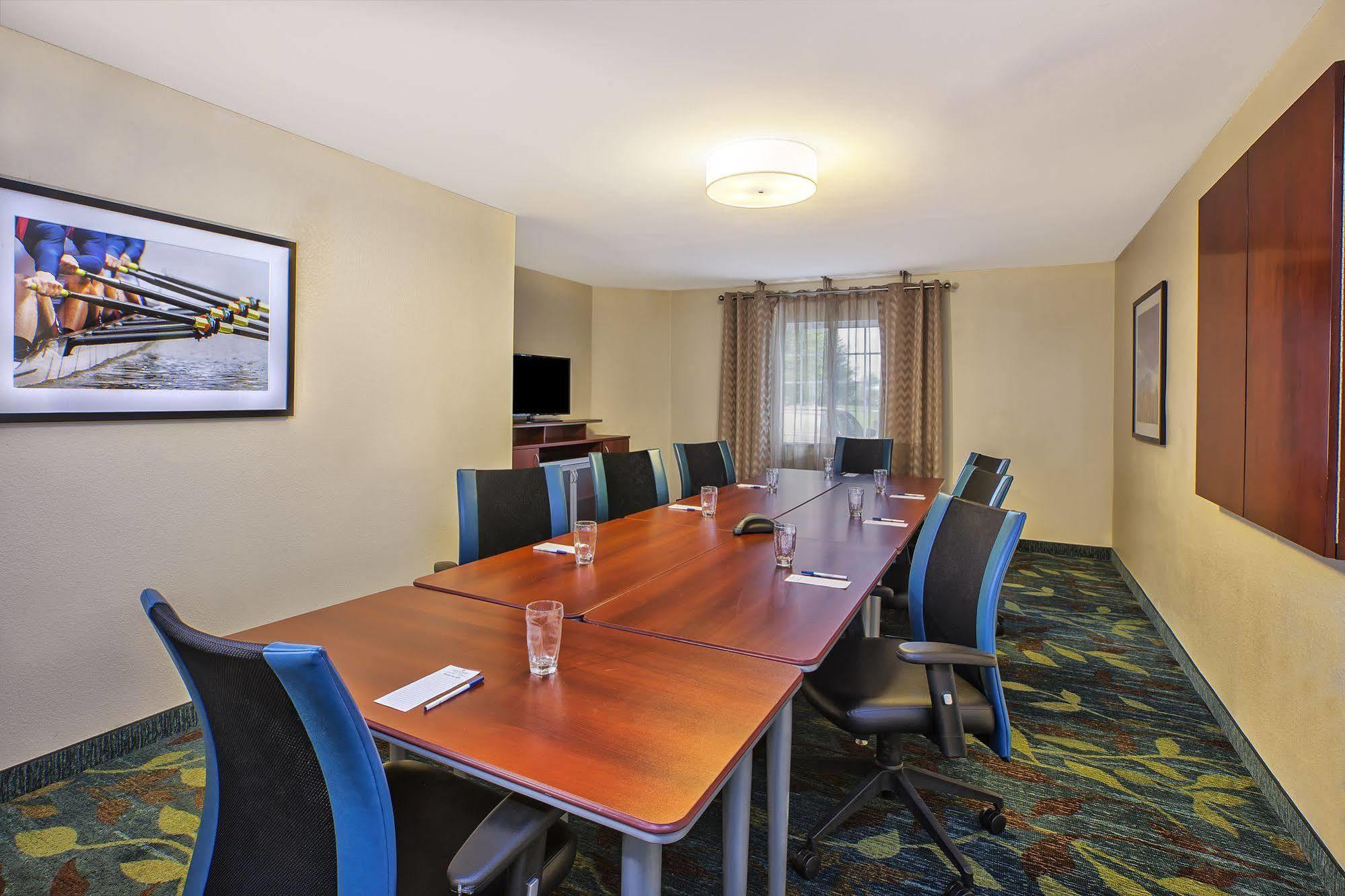 Candlewood Suites Indianapolis Northeast By Ihg Ngoại thất bức ảnh