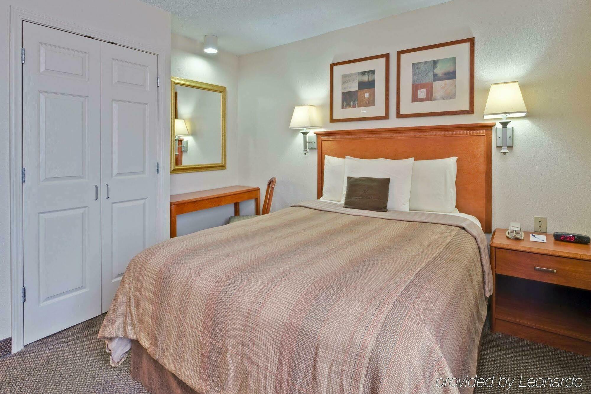 Candlewood Suites Indianapolis Northeast By Ihg Ngoại thất bức ảnh